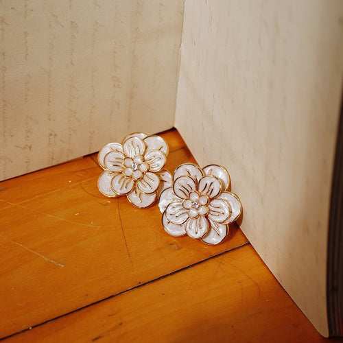 Champaign Veined Camellia